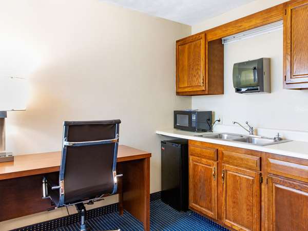 Suite - Comfort Inn Piketon