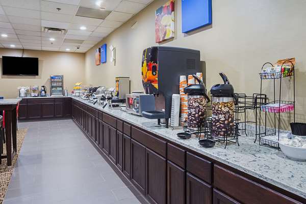 Amenities - Comfort Inn Downtown Cleveland - I-90, Exit 172A & 173A