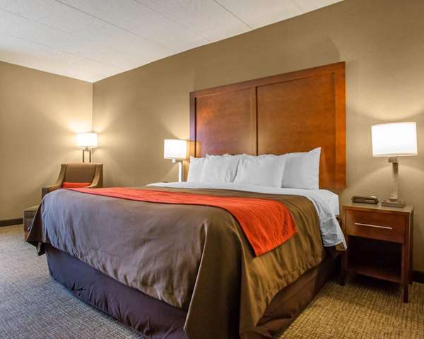  - Comfort Inn Huber Heights - I-70, Exit 38