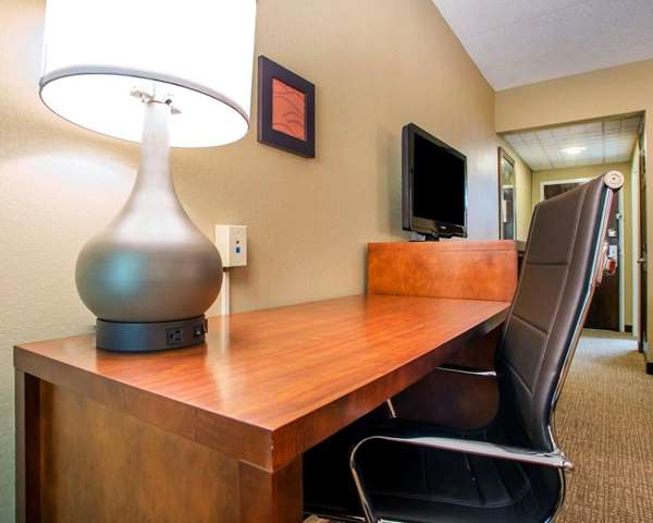  - Comfort Inn Huber Heights - I-70, Exit 38