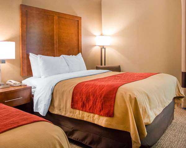  - Comfort Inn Huber Heights - I-70, Exit 38