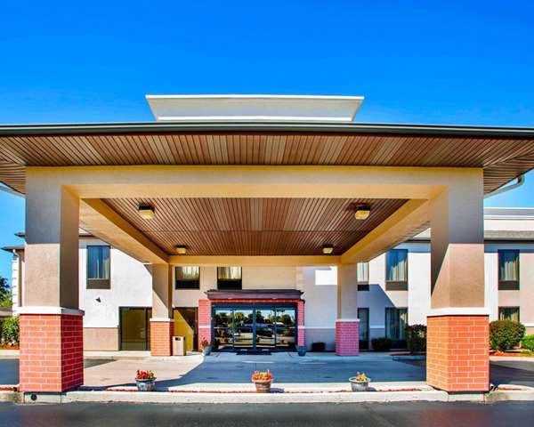 Exterior view - Comfort Inn Huber Heights - I-70, Exit 38