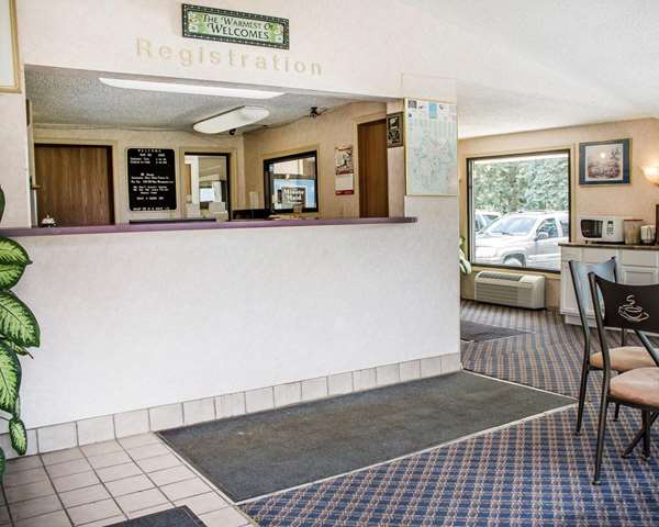  - Rodeway Inn Findlay - I-75, Exit 159