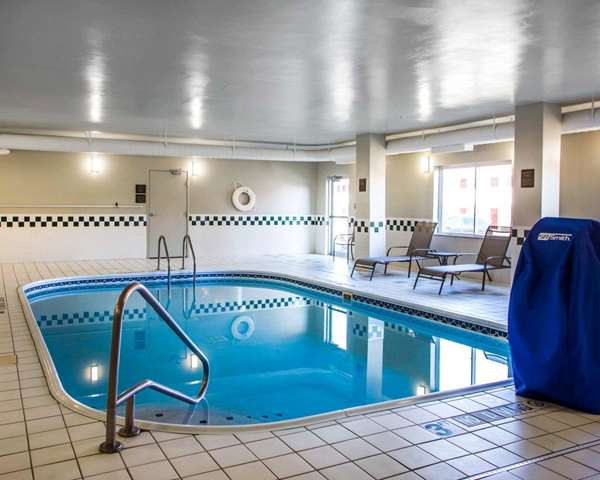 Pool - Comfort Suites West Columbus - I-70, Exit 91