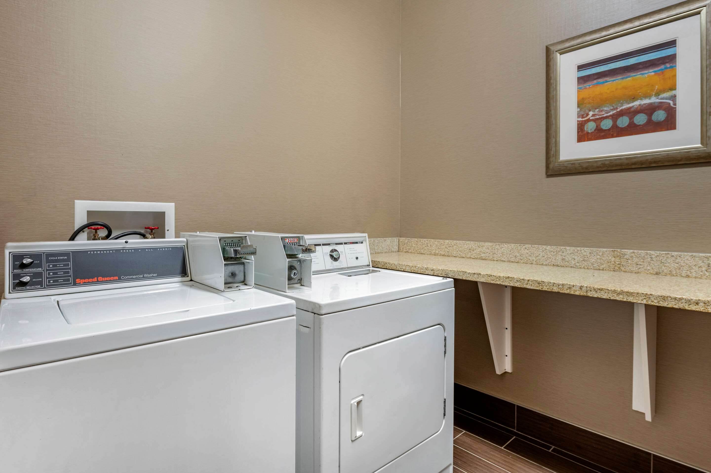 Guest laundry facilities | Comfort Suites Columbus West - Hilliard