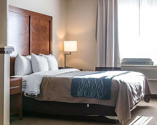 Suite - Comfort Inn Bluffton - I-75, Exit 142