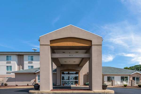 Exterior view - Sleep Inn & Suites Port Clinton