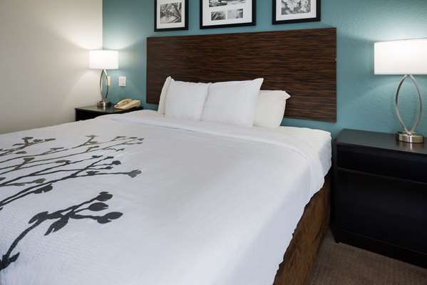  - Sleep Inn & Suites Port Clinton