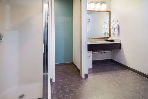  - Sleep Inn & Suites Port Clinton