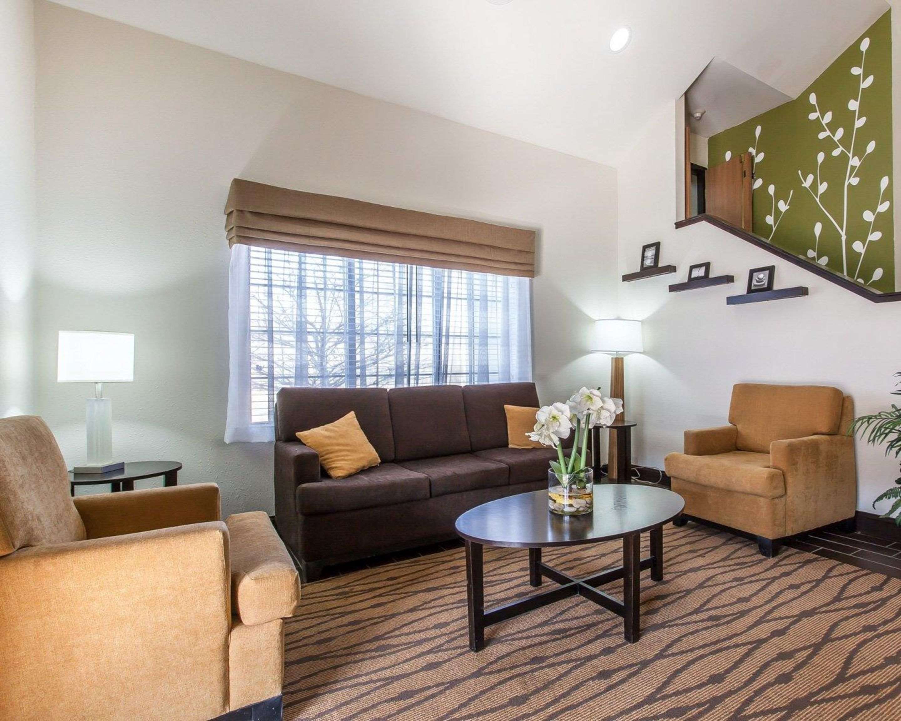 Spacious lobby with sitting area