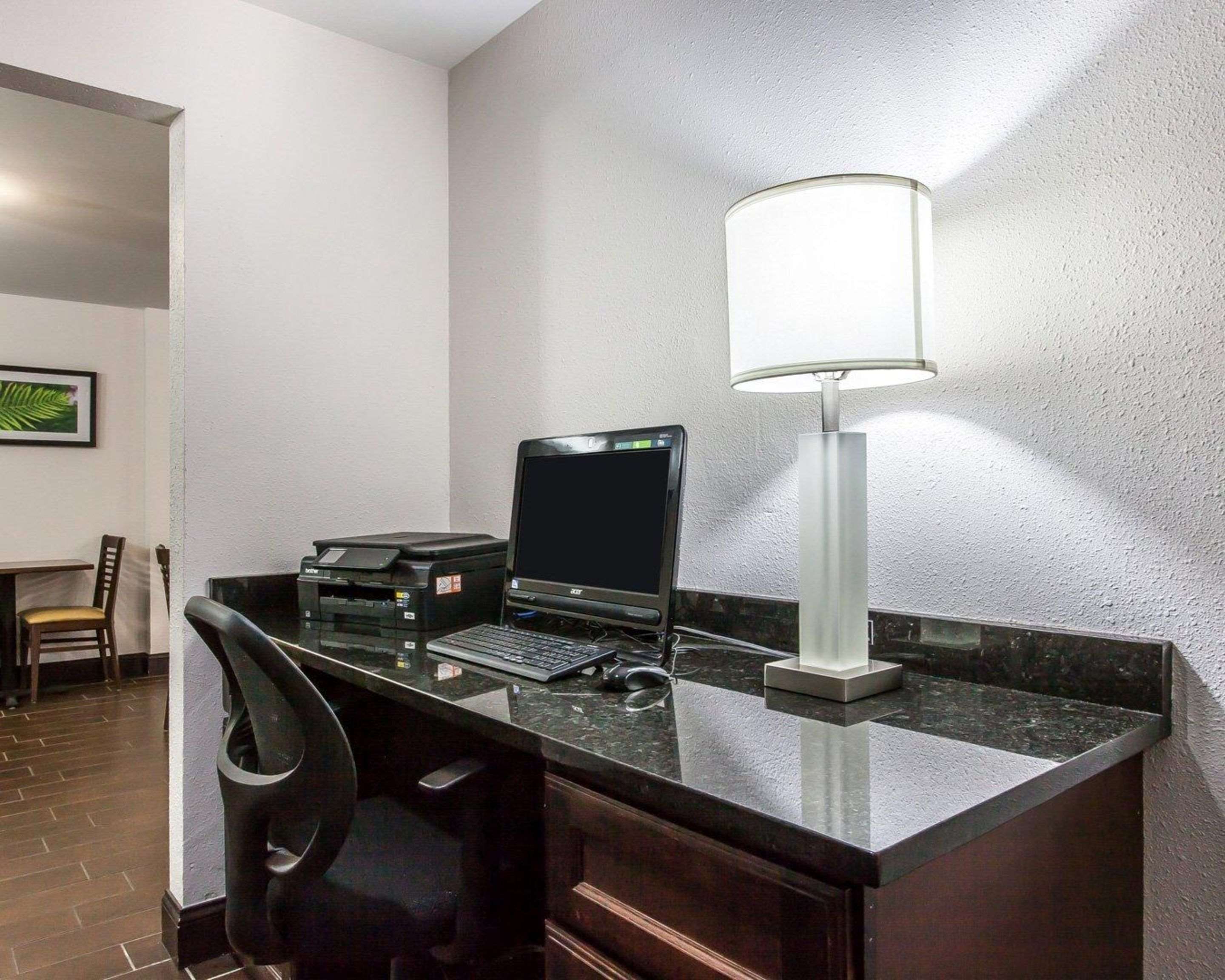 Business center with free wireless Internet access