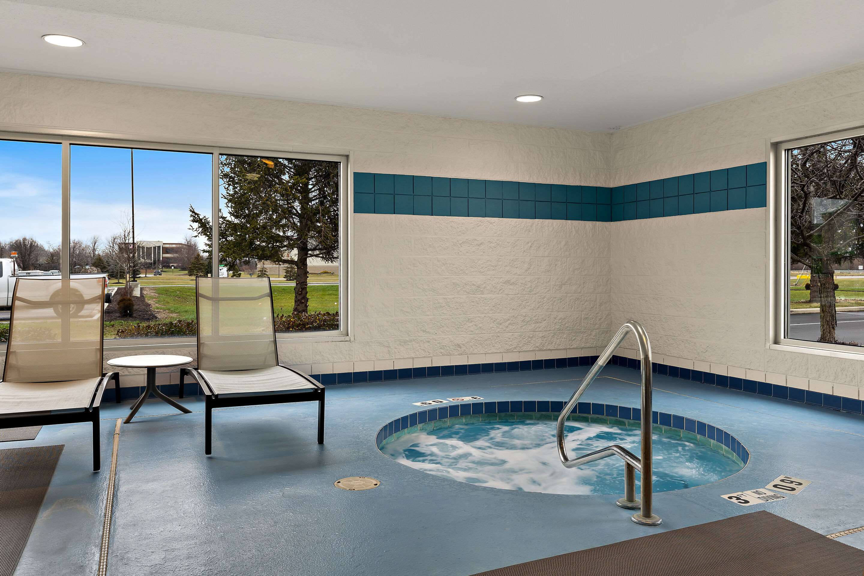 Indoor hot tub