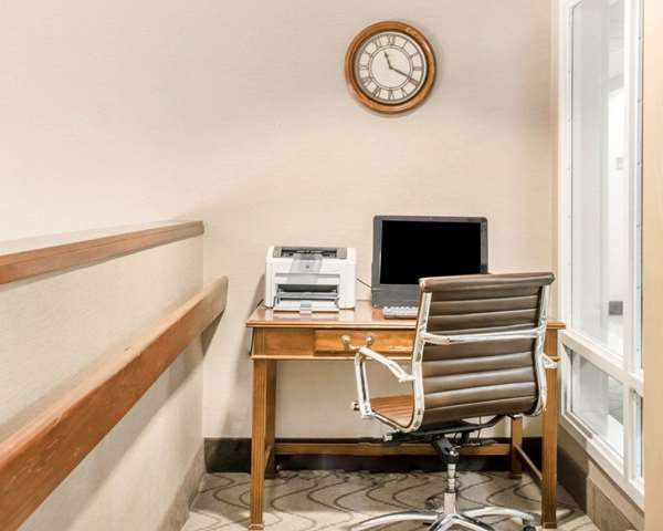 Conference Area - Comfort Inn & Suites West Chester - I-75, Exit 19