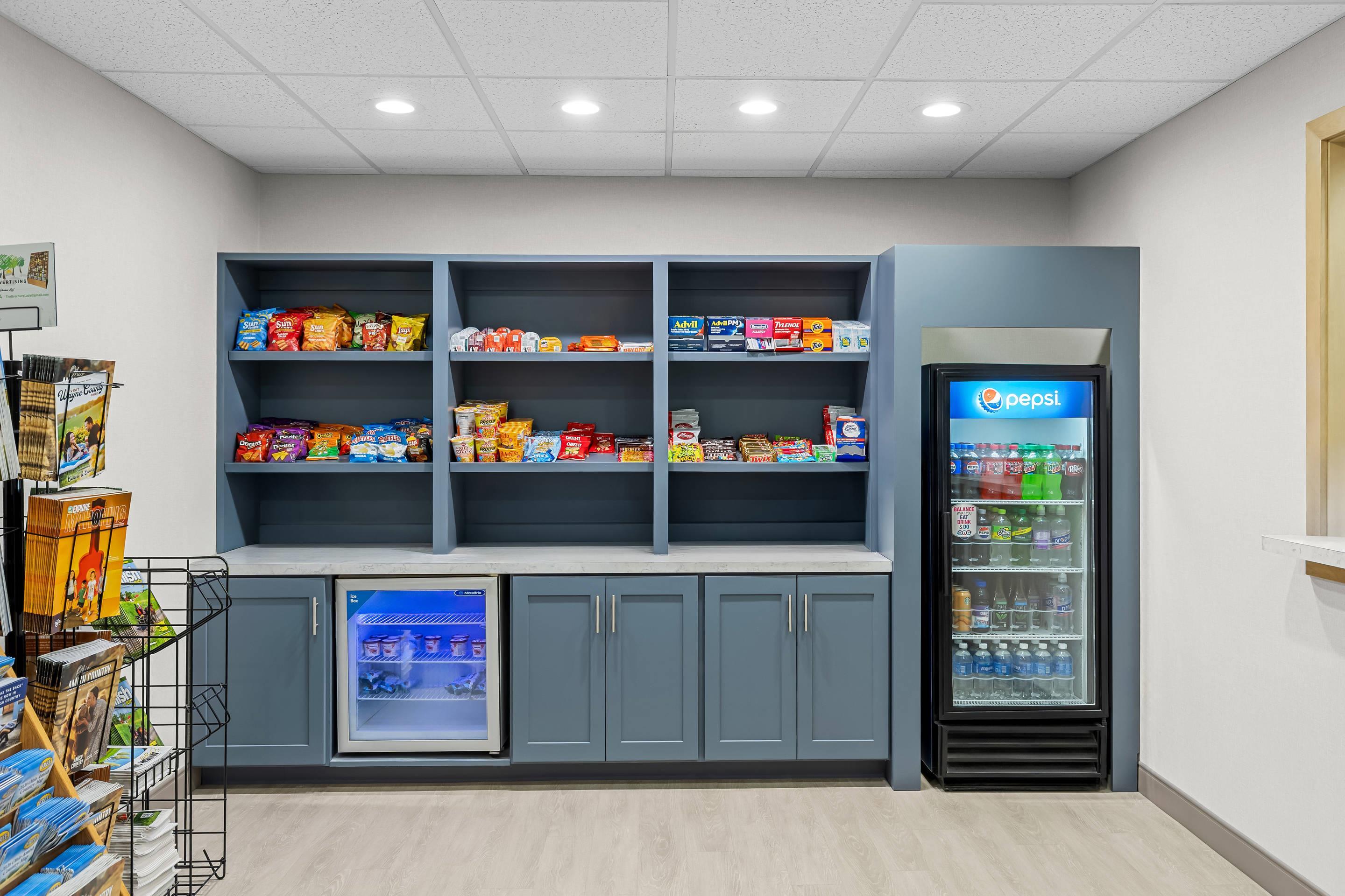 Hotel marketplace | Comfort Suites Hotel and Conference Center