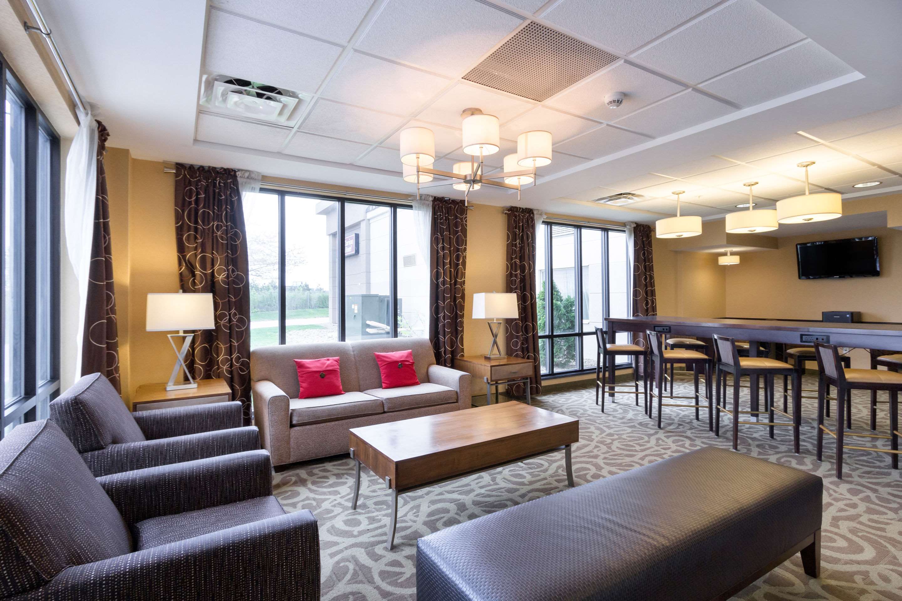 Lobby with sitting area