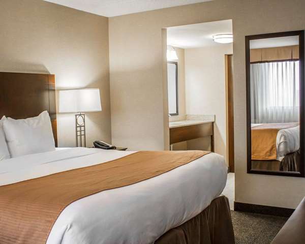 Suite - Comfort Inn & Suites Wadsworth - I-76, Exit 9