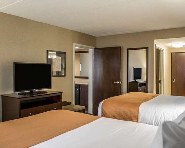 Suite - Comfort Inn & Suites Wadsworth - I-76, Exit 9