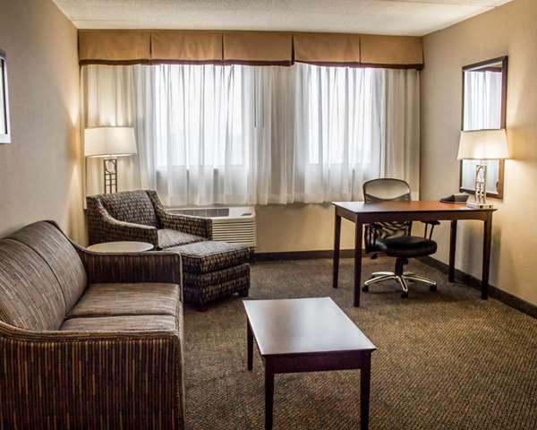 Suite - Comfort Inn & Suites Wadsworth - I-76, Exit 9