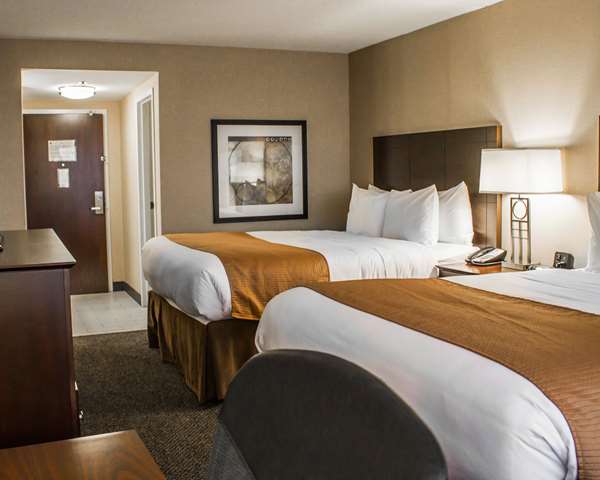  - Comfort Inn & Suites Wadsworth - I-76, Exit 9