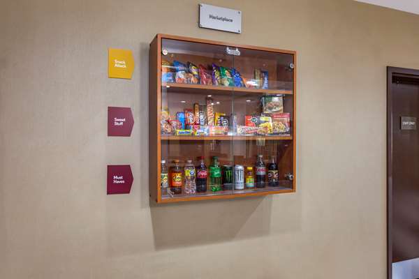  - Comfort Suites Perrysburg - I-75, Exit 193