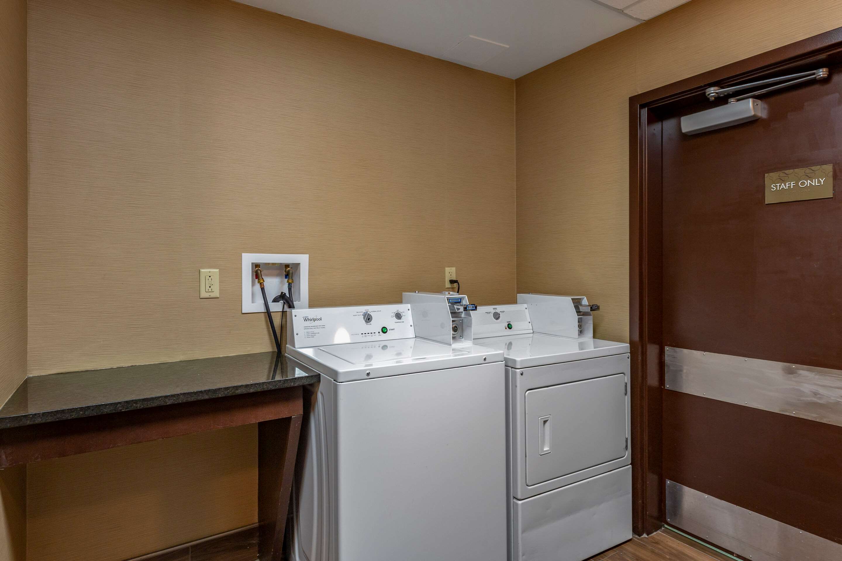 Guest laundry facilities | Comfort Suites Perrysburg - Toledo South