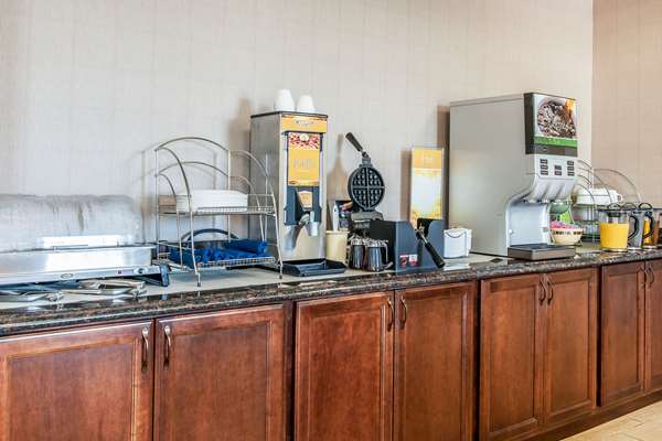 Amenities - Quality Inn Findlay - I-75, Exit 159