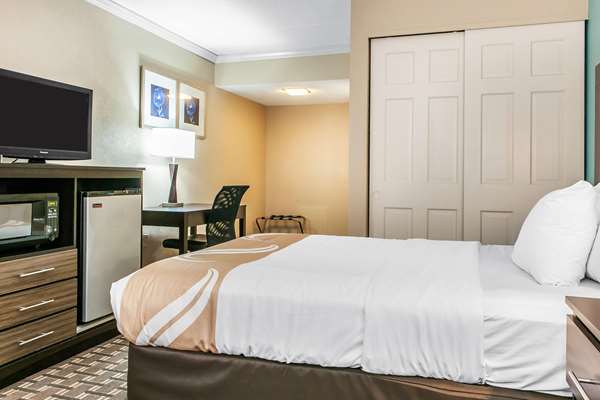  - Quality Inn Findlay - I-75, Exit 159