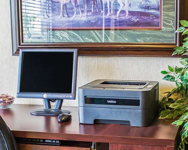 Conference Area - Quality Inn & Suites Conference Center Bellville - I-71, Exit 165