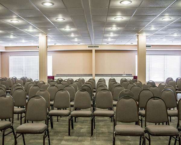  - Quality Inn & Suites Conference Center Bellville - I-71, Exit 165