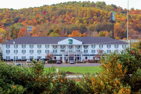 Exterior view - Quality Inn & Suites Conference Center Bellville - I-71, Exit 165
