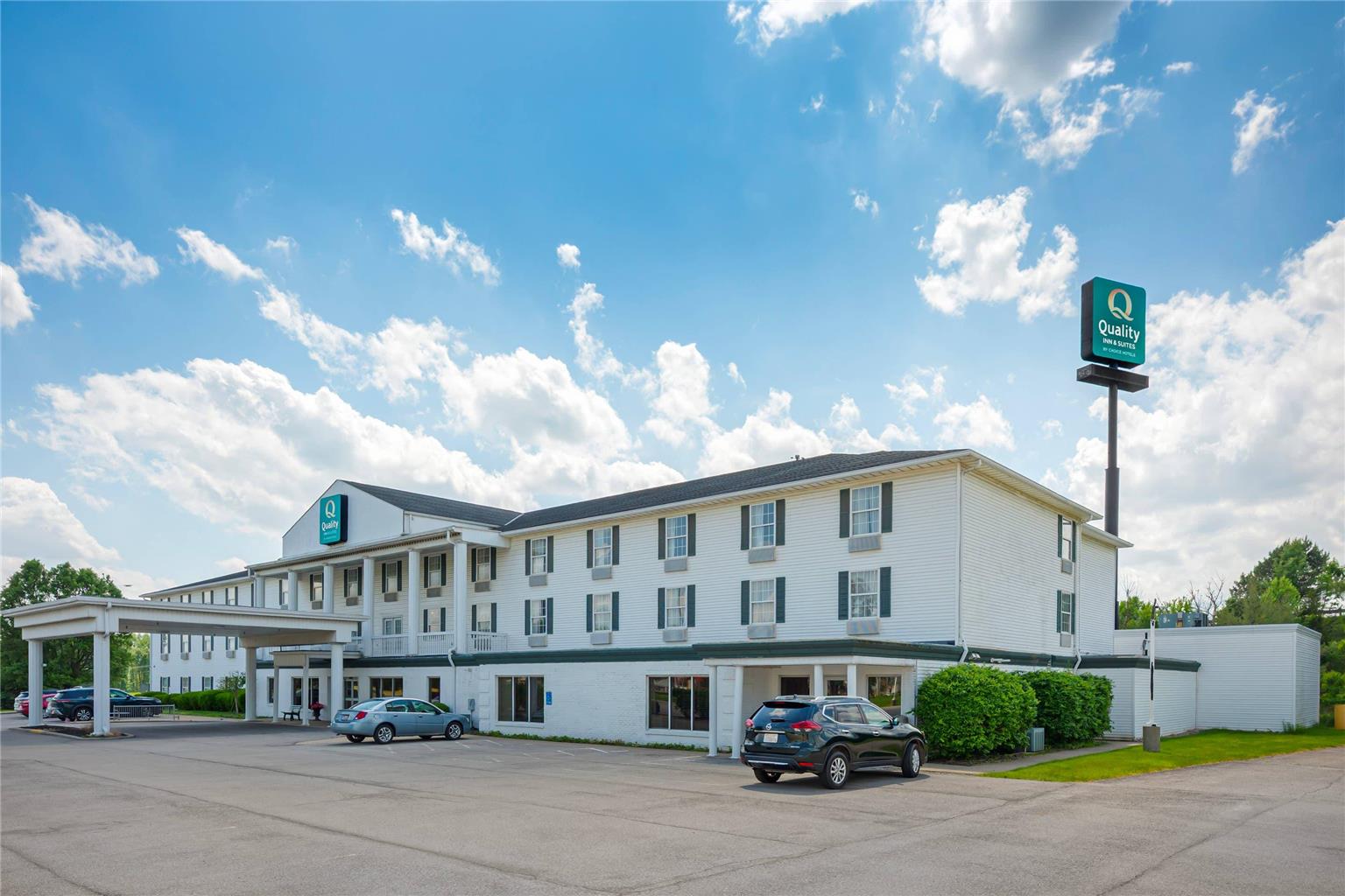 Quality Inn & Suites Bellville - Mansfield