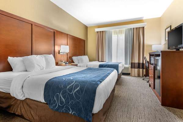  - Comfort Suites Findlay - I-75, Exit 161