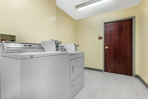 Amenities - Comfort Suites Findlay - I-75, Exit 161