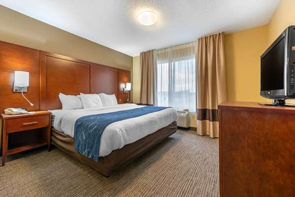  - Comfort Suites Findlay - I-75, Exit 161