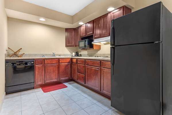  - Comfort Suites Findlay - I-75, Exit 161