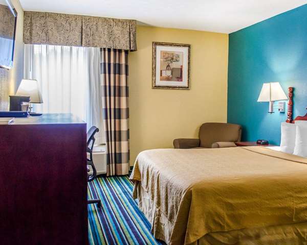  - Quality Inn & Suites Medina - I-71, Exit 218