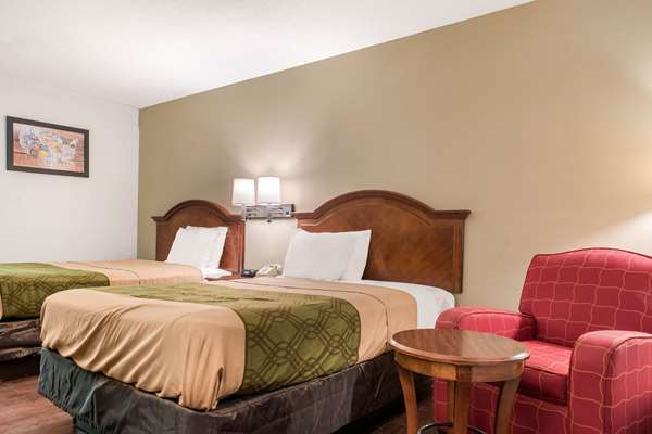  - Econo Lodge Airport Holland - I-475, Exit 8
