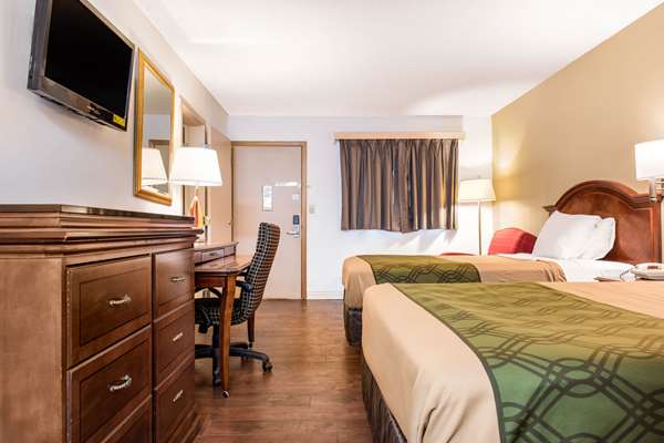  - Econo Lodge Airport Holland - I-475, Exit 8