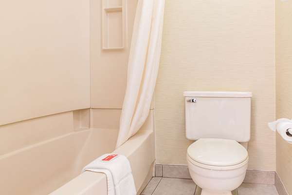  - Econo Lodge Airport Holland - I-475, Exit 8