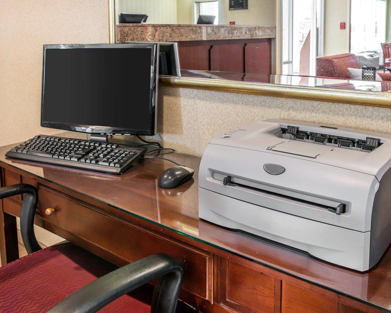 Business services available | Quality Inn Holland