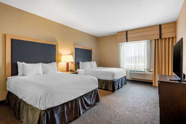 Suite - Cambria Hotel Akron-Canton Airport Uniontown