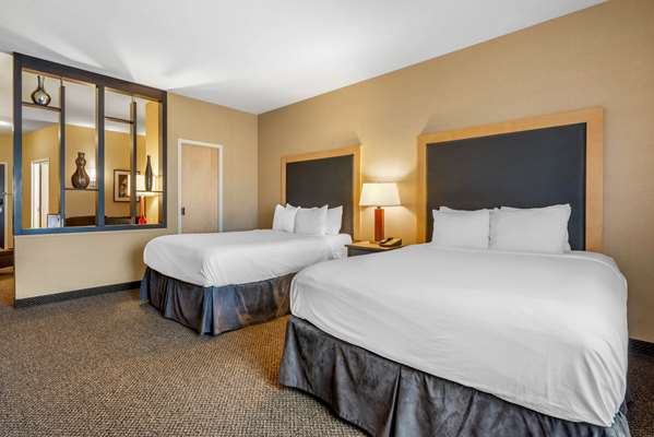 Suite - Cambria Hotel Akron-Canton Airport Uniontown
