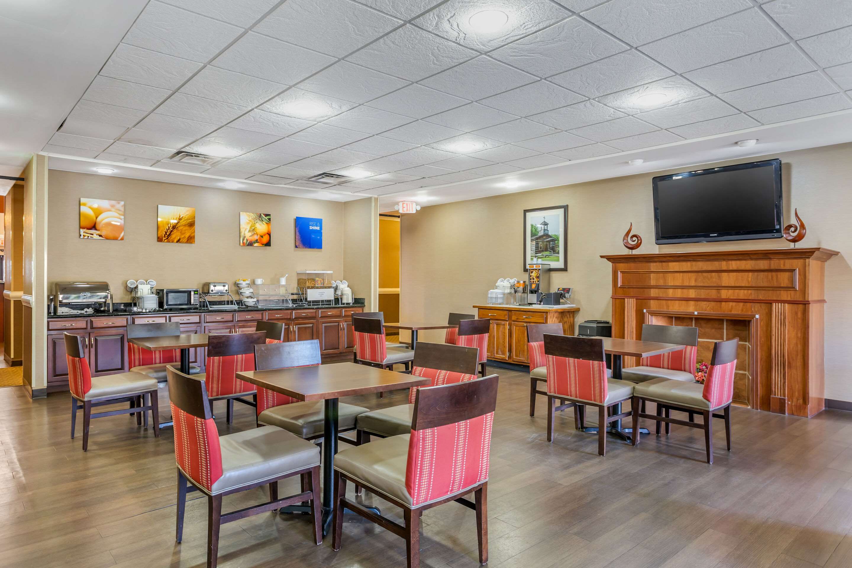 Breakfast area