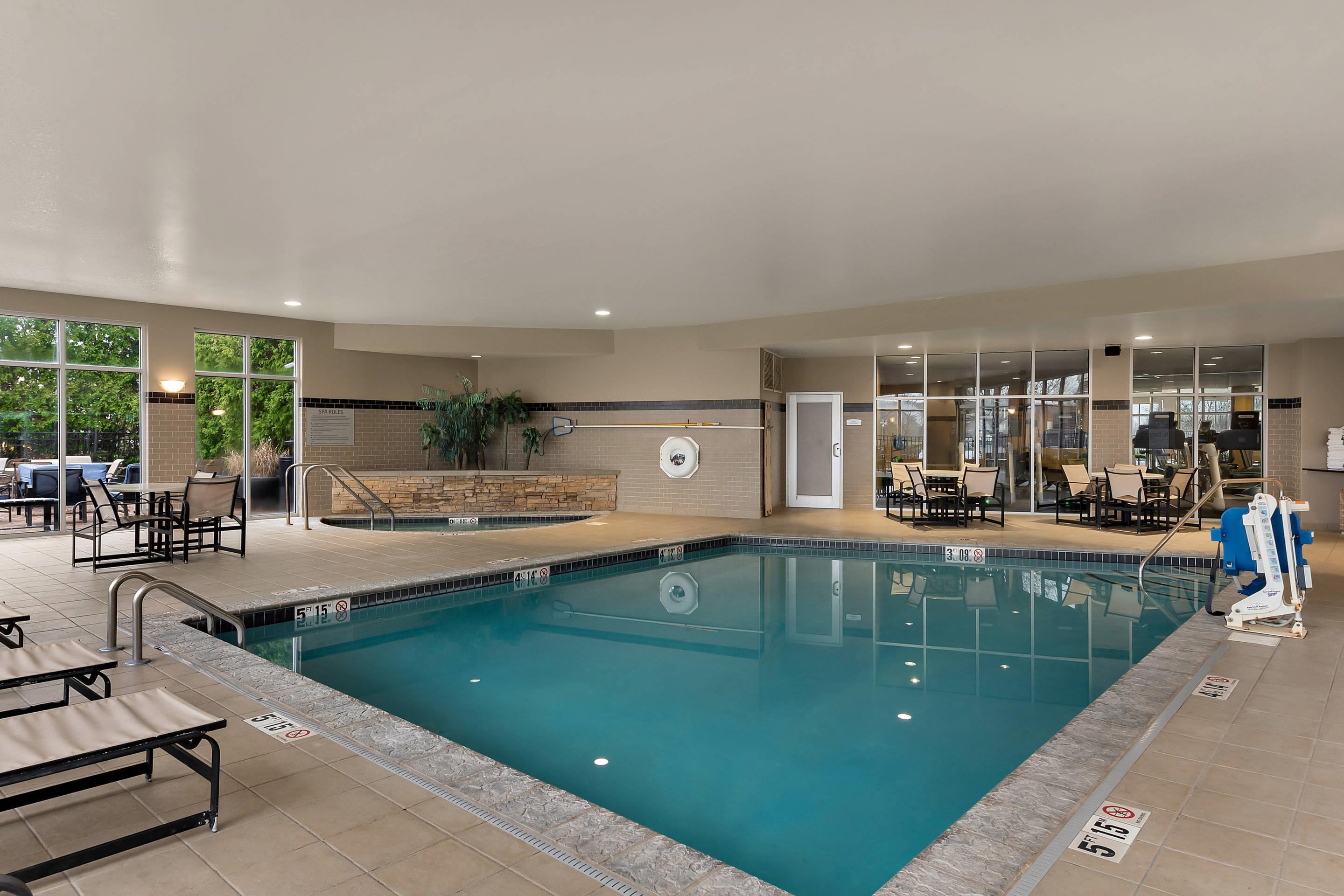 Indoor pool | Cambria Hotel Columbus - Polaris