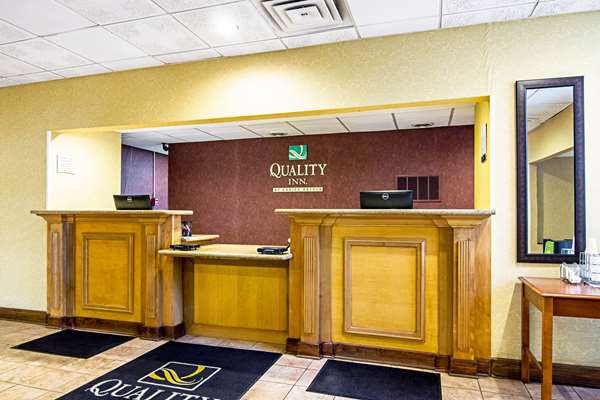  - Quality Inn & Conference Center Fremont - I-80 & I-90, Exit 91