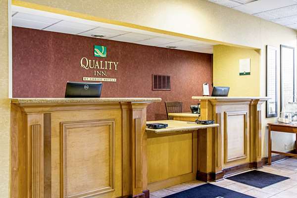  - Quality Inn & Conference Center Fremont - I-80 & I-90, Exit 91