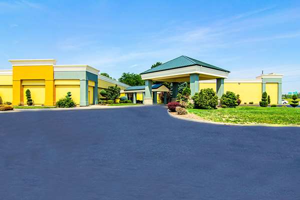 Exterior view - Quality Inn & Conference Center Fremont - I-80 & I-90, Exit 91