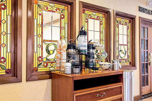  - Quality Inn & Conference Center Fremont - I-80 & I-90, Exit 91