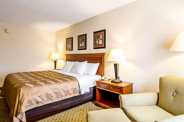  - Quality Inn & Conference Center Fremont - I-80 & I-90, Exit 91