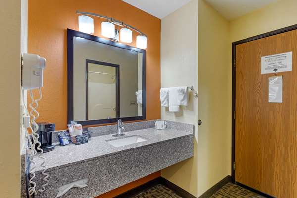  - Quality Inn Wooster